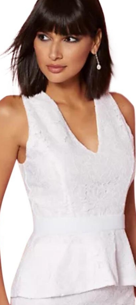 Eva Mendes New York & Company Cottage White Alexia Lace Blouse size 4